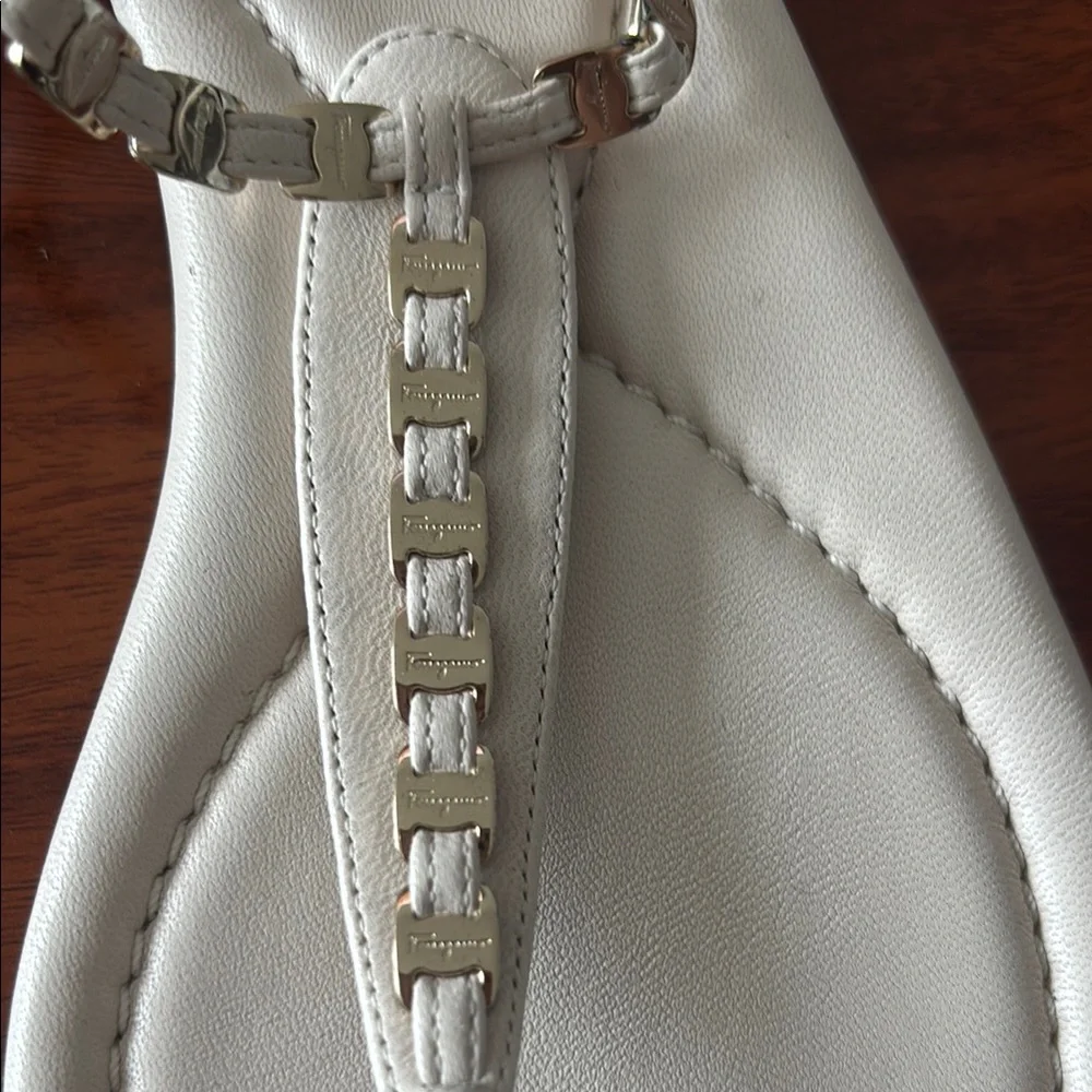 Salvatore Ferragamo Women's Size 8.5 Sandals